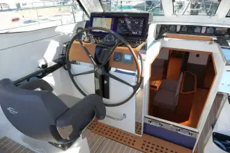 Thumbnail von Amel 60