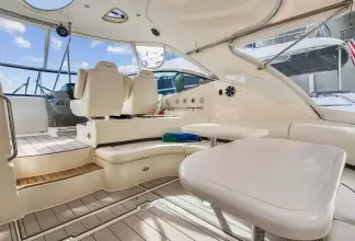 Thumbnail von Cruisers Yachts 520 Express