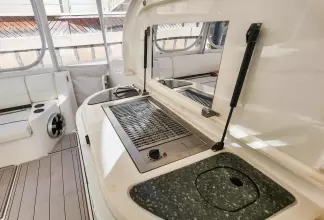 Thumbnail von Cruisers Yachts 520 Express