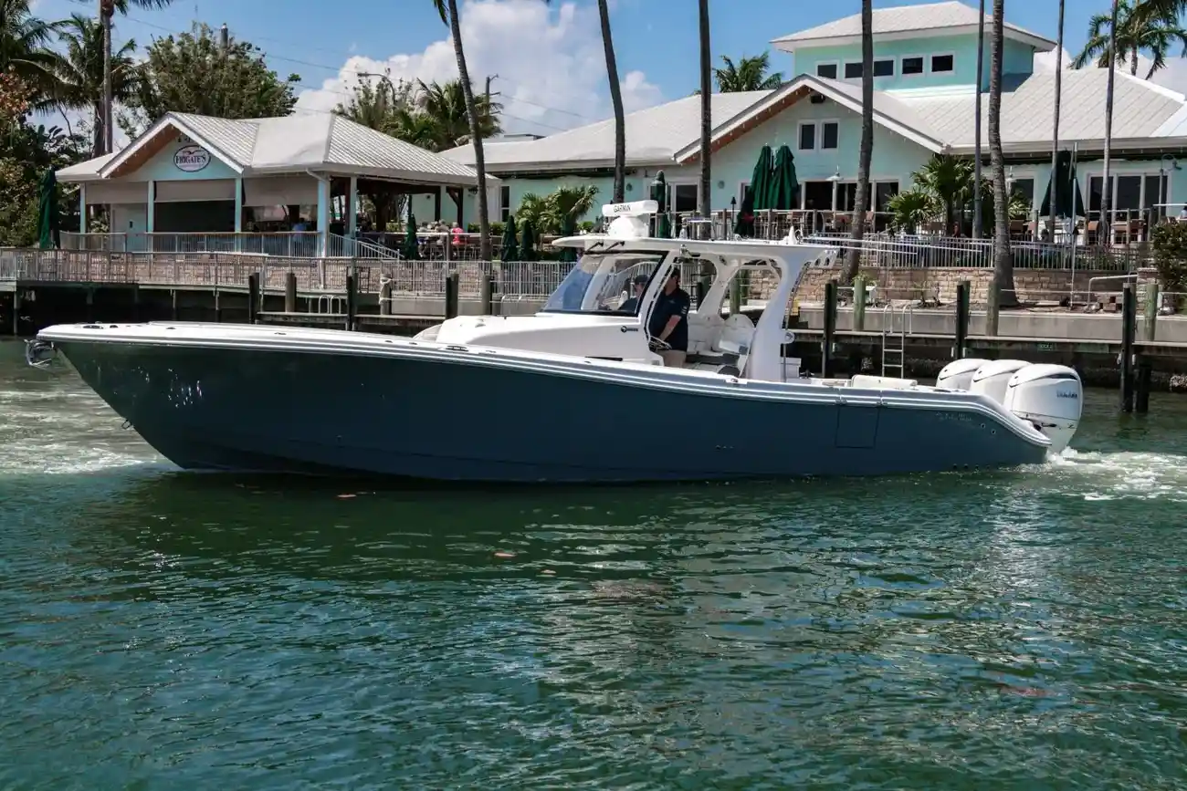 Thumbnail von Edgewater 370 CC