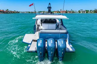 Thumbnail von Azimut 48