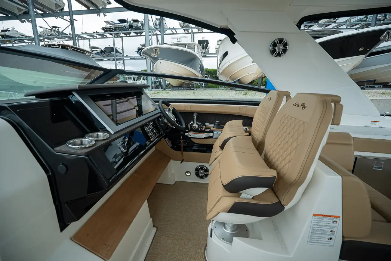 Thumbnail von Sea Ray SLX 400 Outboard