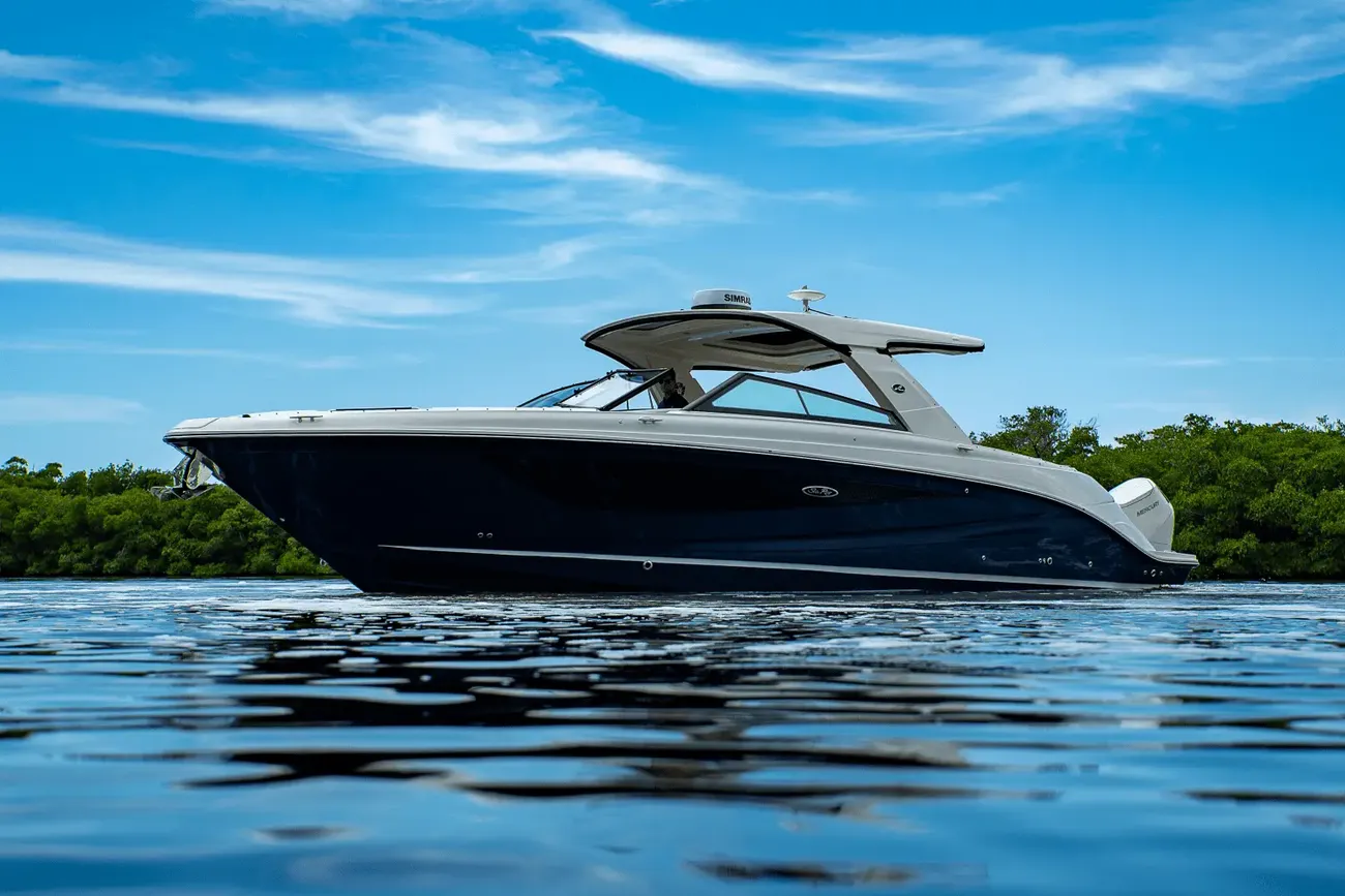 Thumbnail von Sea Ray SLX 400 Outboard