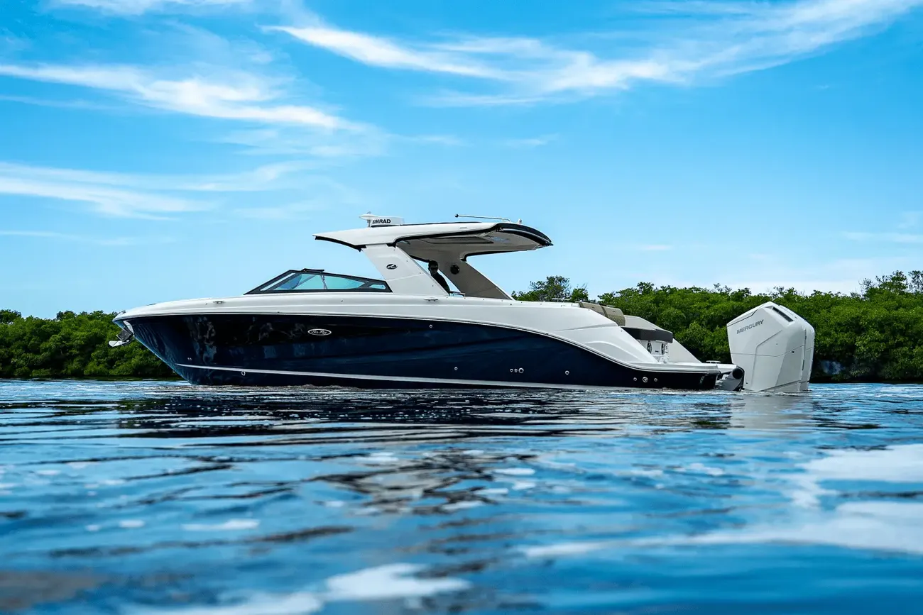 Thumbnail von Sea Ray SLX 400 Outboard