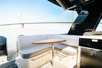 Thumbnail von Sea Ray 370 Sundancer