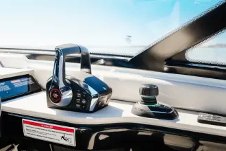 Thumbnail von Sea Ray 370 Sundancer