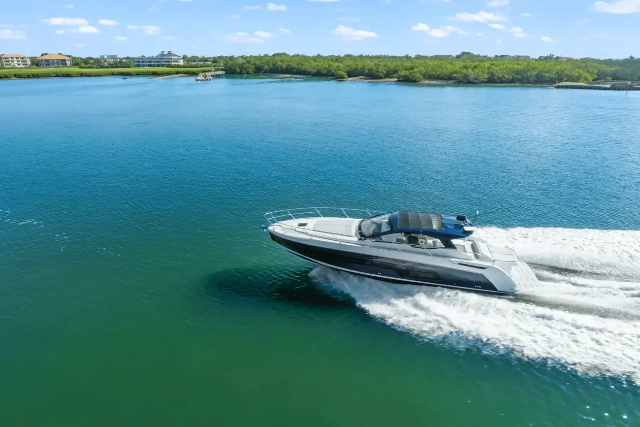 Thumbnail von Azimut Atlantis 45