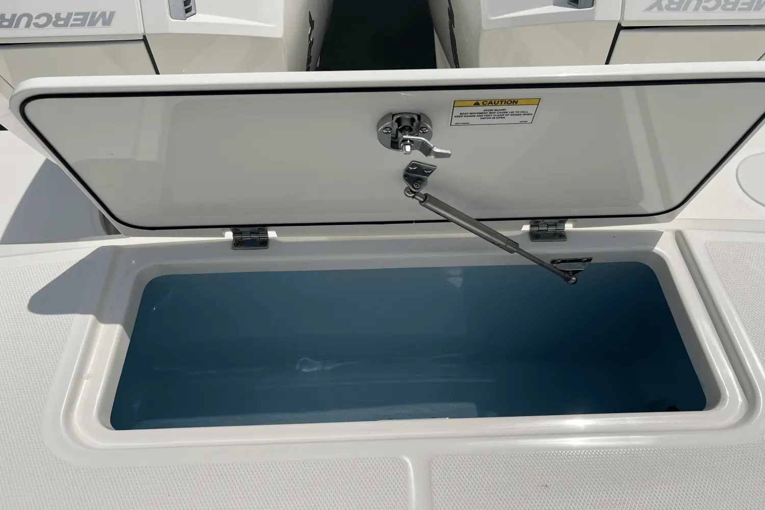 Thumbnail von Boston Whaler 330 Outrage