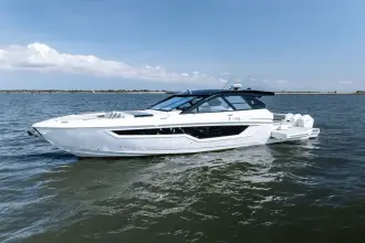 Thumbnail von Cruisers Yachts 50 GLS OB