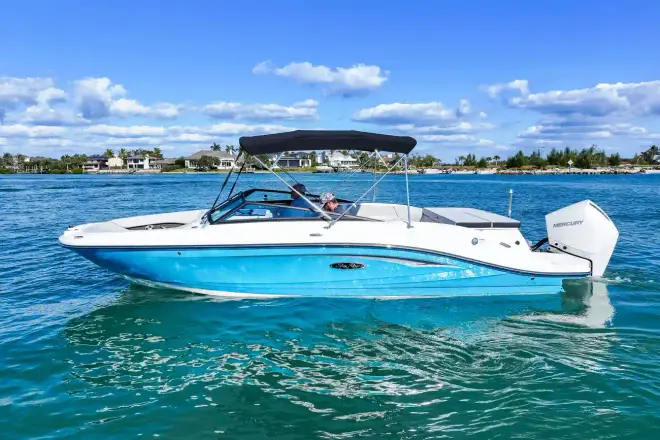 Sea Ray SPX 230 Outboard