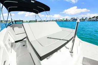 Thumbnail von Sea Ray SPX 230 Outboard