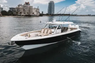 Everglades 455 CC