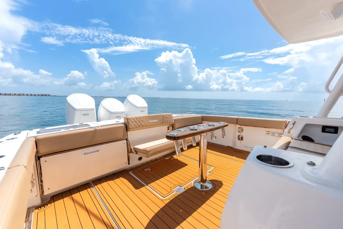 Thumbnail von Everglades 455 CC