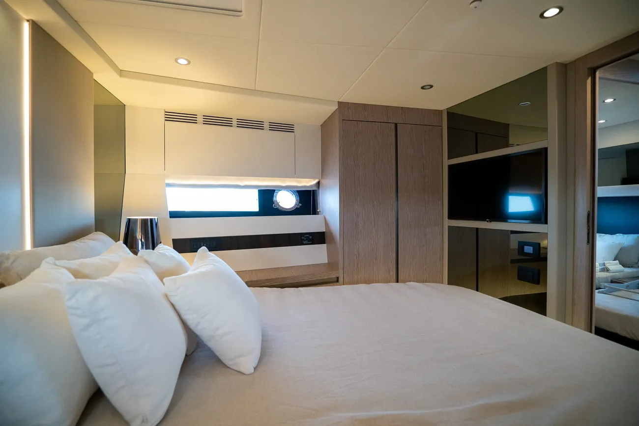 Thumbnail von Azimut S6