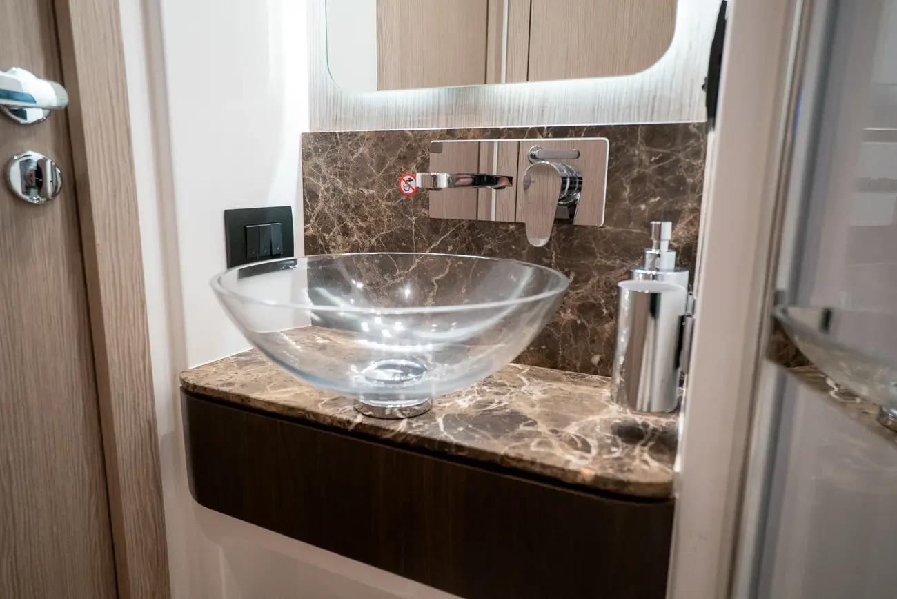 Thumbnail von Azimut S6