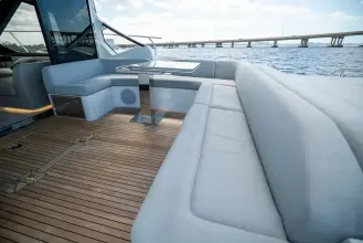 Thumbnail von Azimut S6