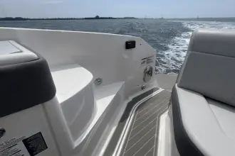 Thumbnail von Sea Ray 320 Sundancer Outboard