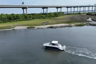 Thumbnail von Sea Ray 320 Sundancer Outboard