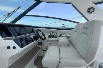 Thumbnail von Sea Ray 320 Sundancer Outboard