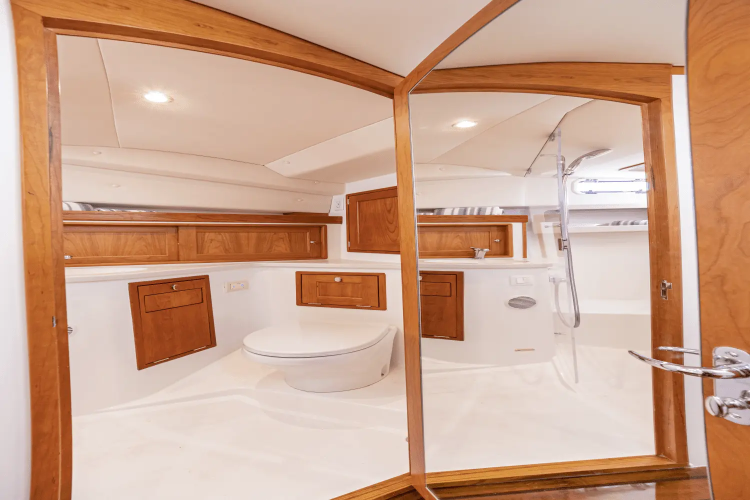 Thumbnail von MJM Yachts 4