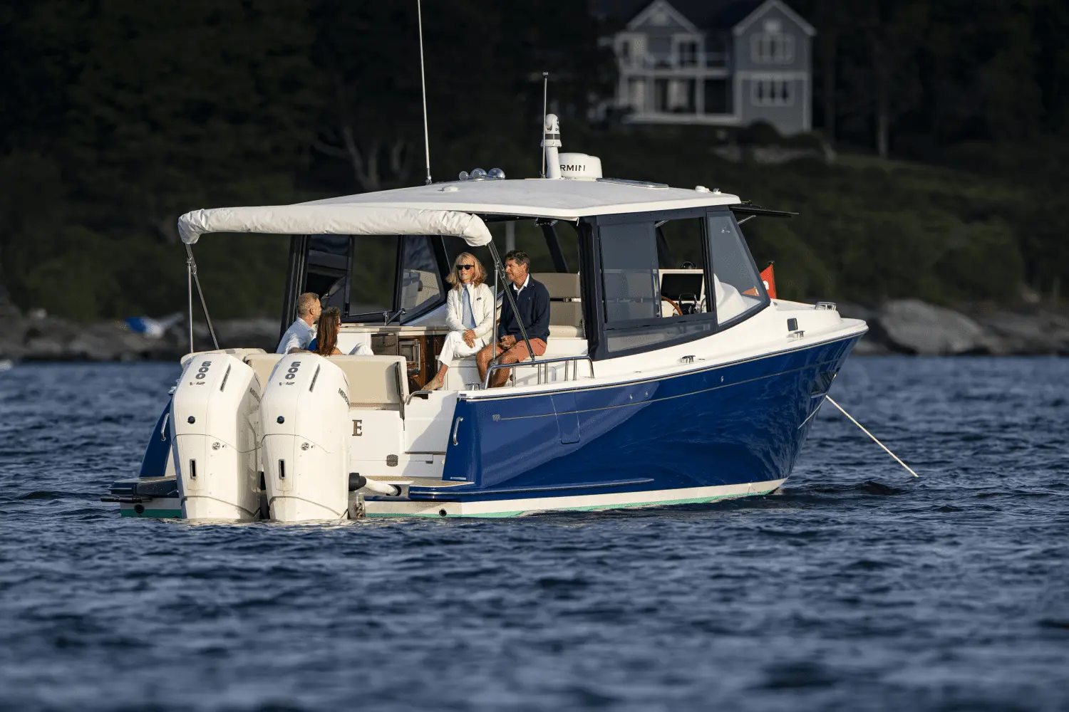 Thumbnail von MJM Yachts 4