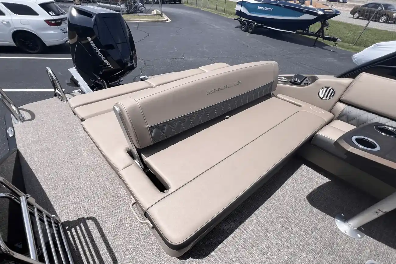 Thumbnail von Bennington 25QX