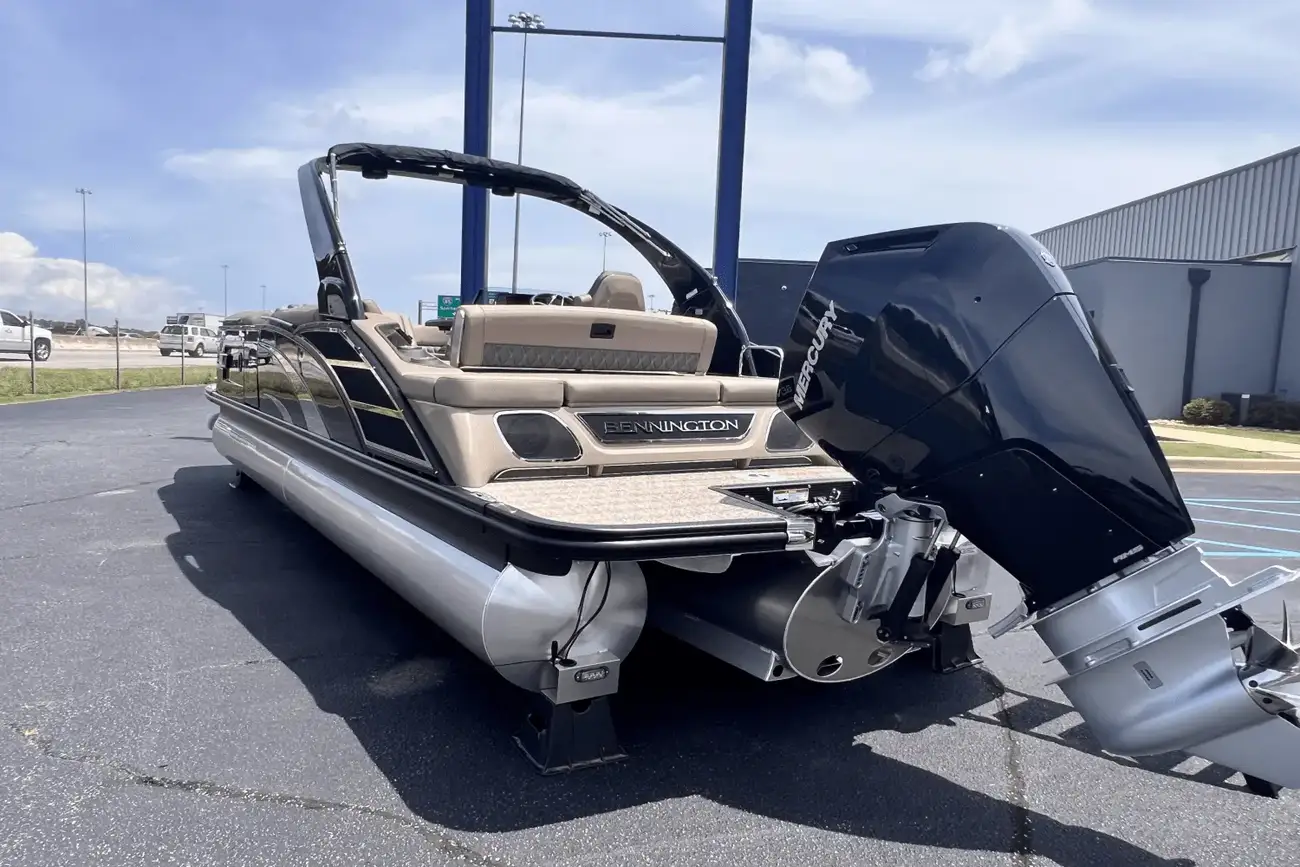 Thumbnail von Bennington 25QX