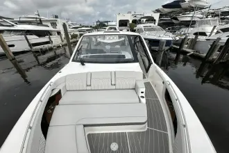 Thumbnail von Sea Ray 370 Sundancer