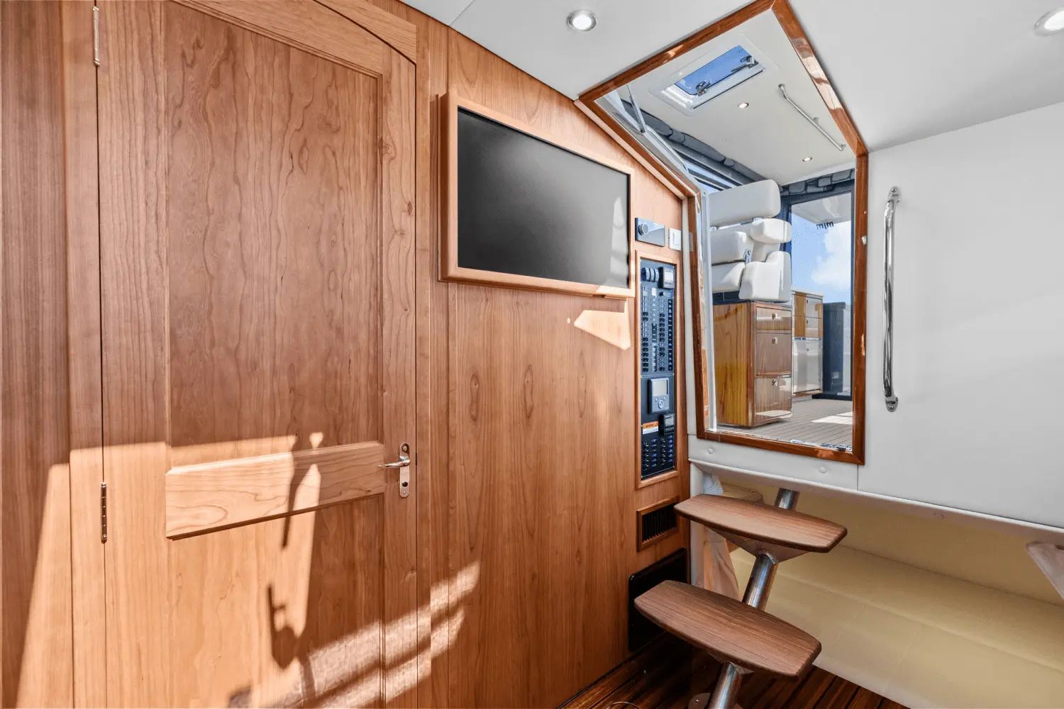 Thumbnail von MJM Yachts 42