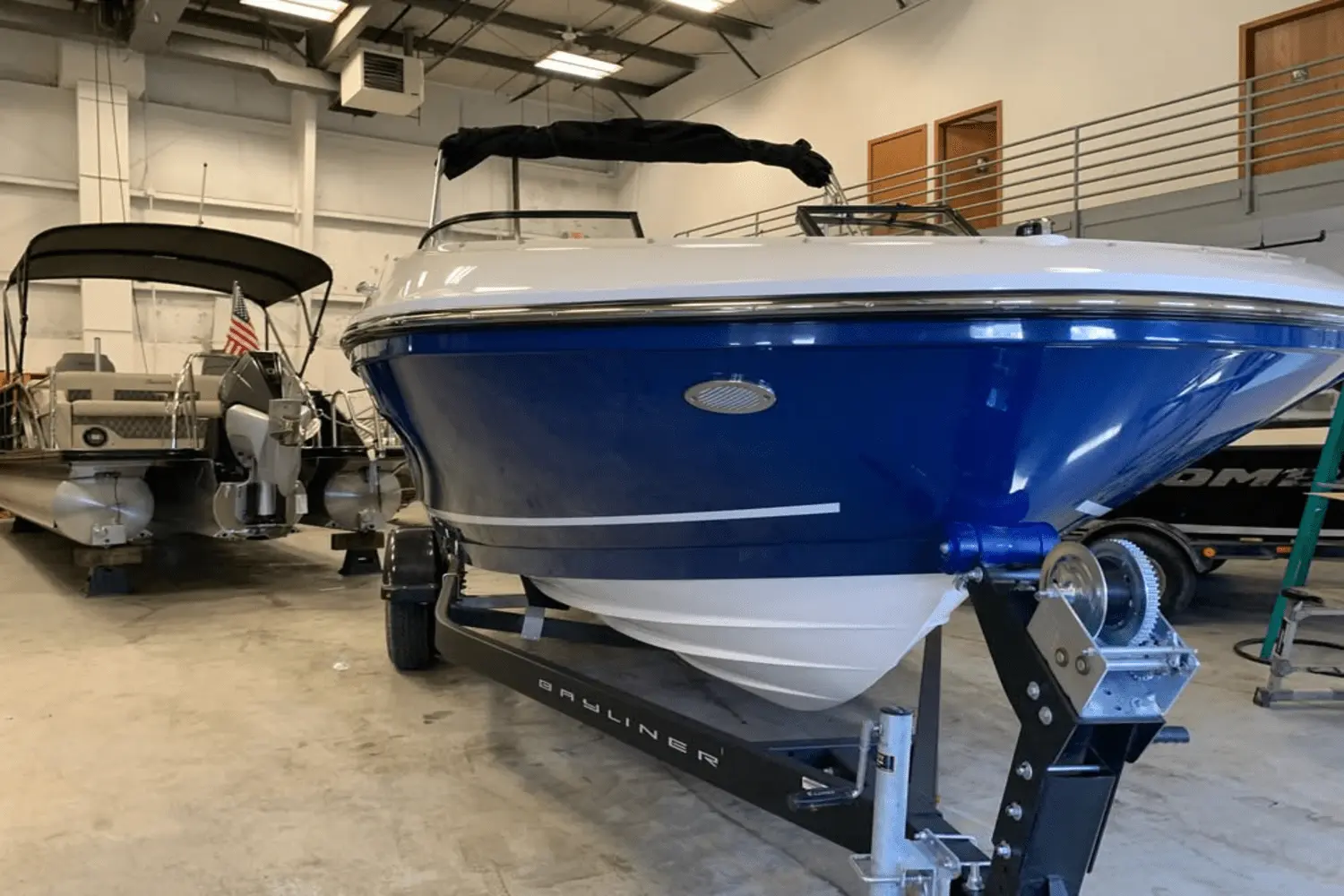 Bayliner VR5