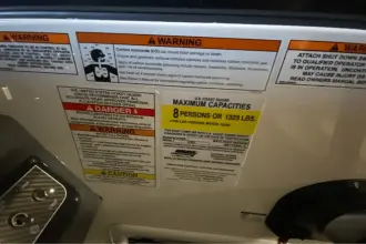 Thumbnail von Bayliner VR5