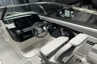 Thumbnail von Sea Ray SLX 260