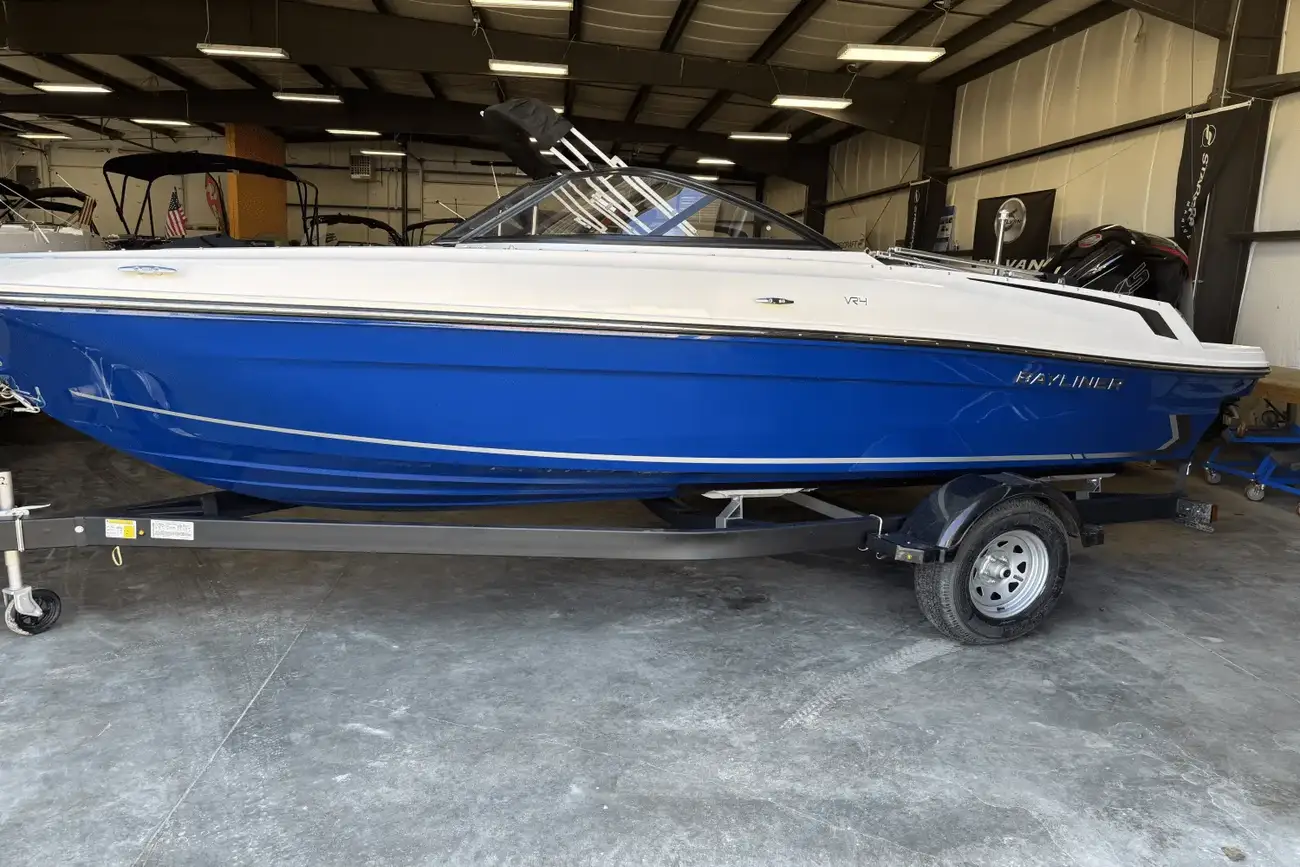 Bayliner VR4