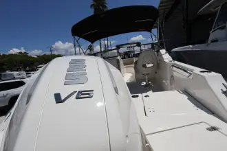 Thumbnail von Boston Whaler 210 Vantage