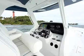 Thumbnail von Intrepid 41 Panacea