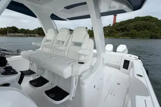 Thumbnail von Intrepid 41 Panacea