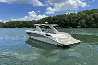 Thumbnail von Sea Ray SLX 350