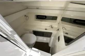 Thumbnail von Sea Ray SLX 350