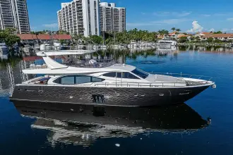 Thumbnail von Ferretti Yachts 780
