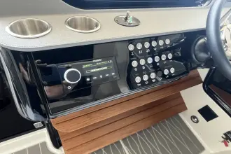 Thumbnail von Sea Ray 370 Sundancer