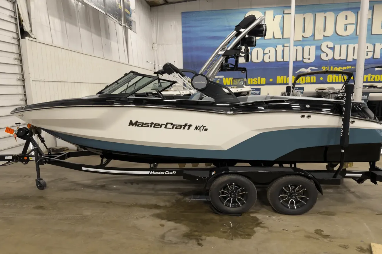 MasterCraft 225