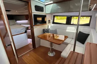 Thumbnail von Boston Whaler 405 Conquest