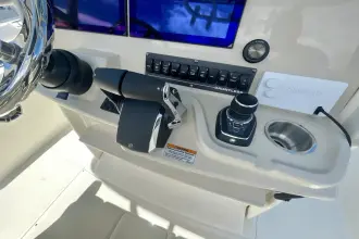 Thumbnail von Boston Whaler 280 Dauntless