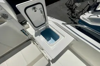 Thumbnail von Boston Whaler 280 Dauntless