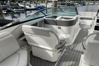 Thumbnail von Sea Ray SLX 310