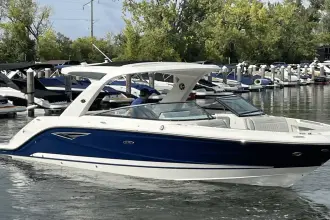 Thumbnail von Sea Ray SLX 310