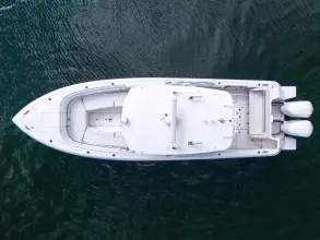 Thumbnail von Intrepid 327 CC Our Season