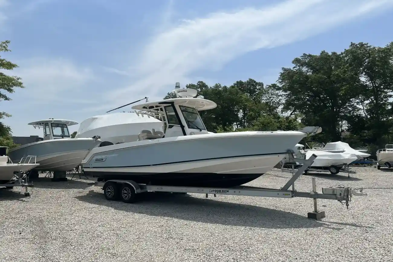 Boston Whaler 25 Outrage