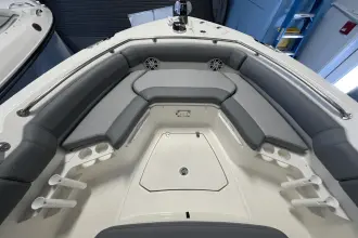 Thumbnail von Boston Whaler 230 Outrage