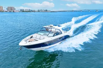 Thumbnail von Sea Ray SLX 400 Outboard